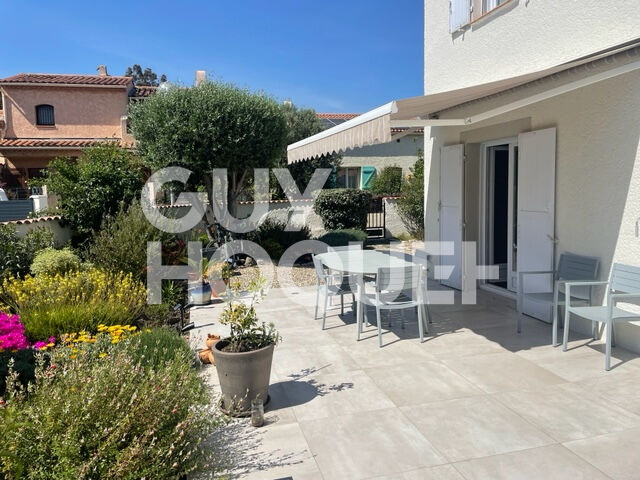 CENTRE VILLE - AU CALME