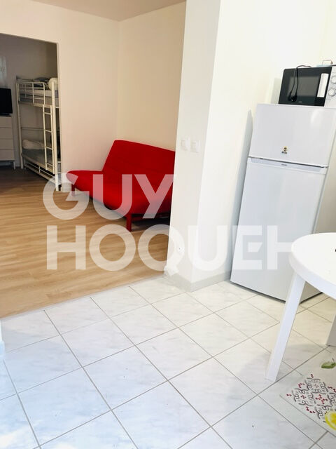 Studio en REZ DE JARDIN - AU CALME