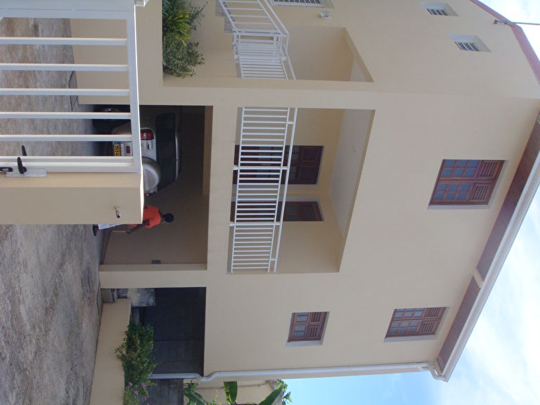 VILLA T4 NEUVE SUR DEUX NIVEAUX