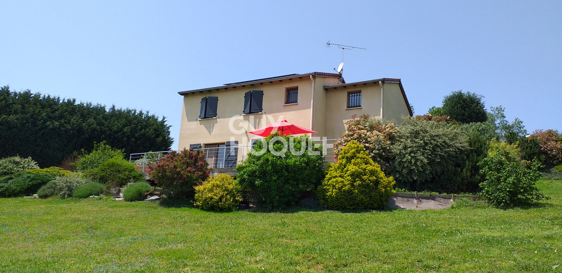 Maison 5 pièces 4500 m² de terrain