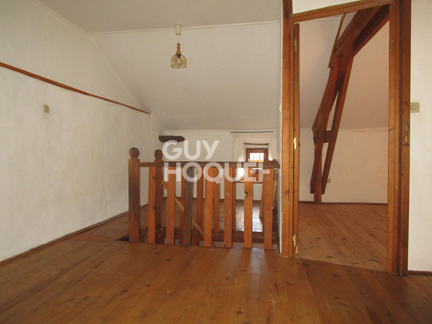 Maison de village avec cour fermée