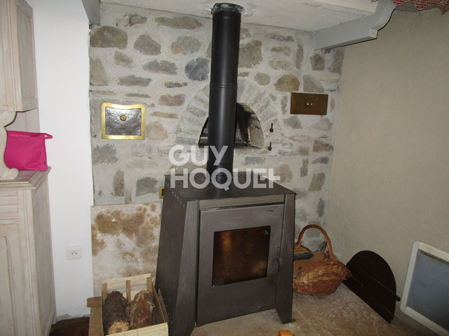 Maison avec cour fermée