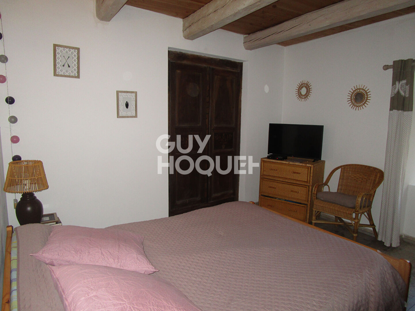 Maison avec cour fermée