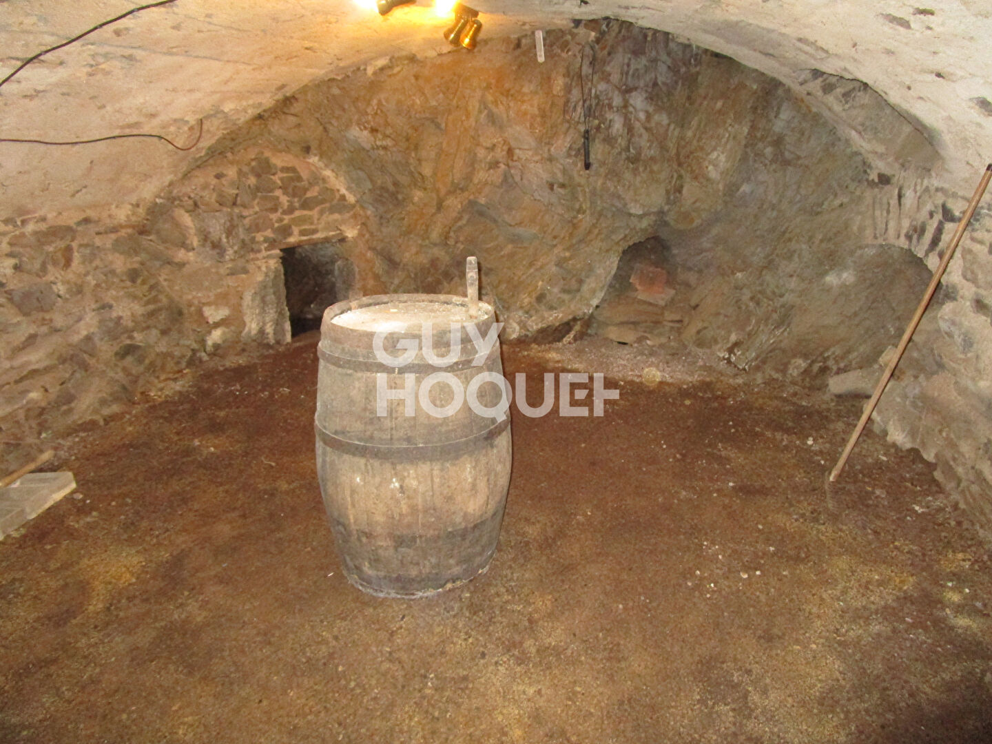 Maison avec cour fermée