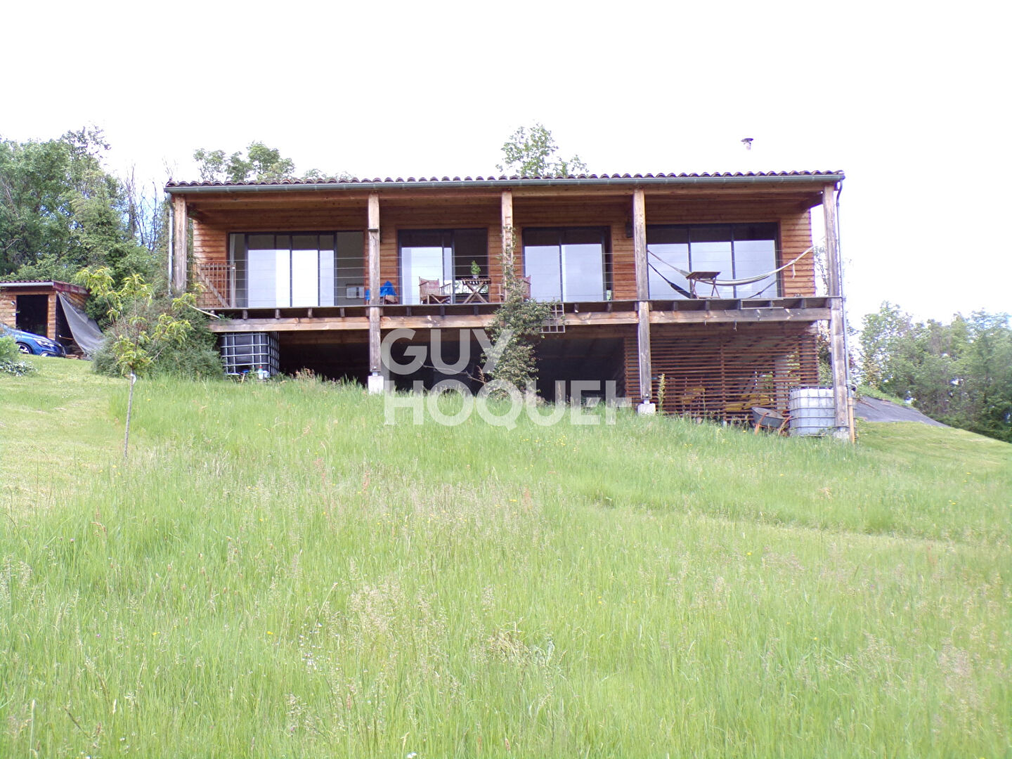 Maison atypique sur 5000 m² de terrain