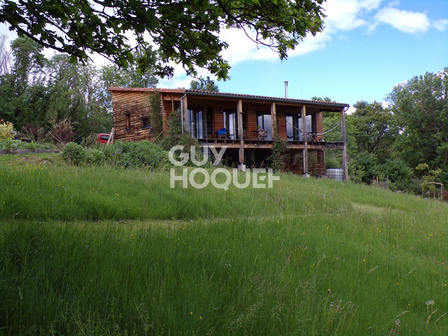 Maison atypique sur 5000 m² de terrain
