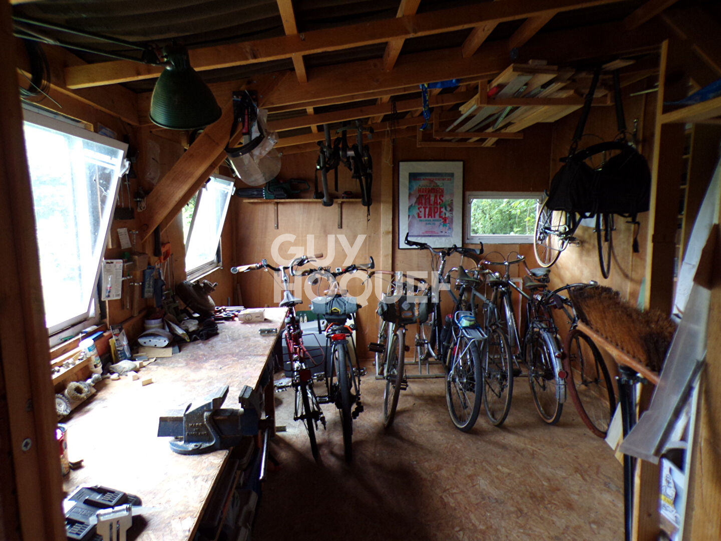 Maison atypique sur 5000 m² de terrain