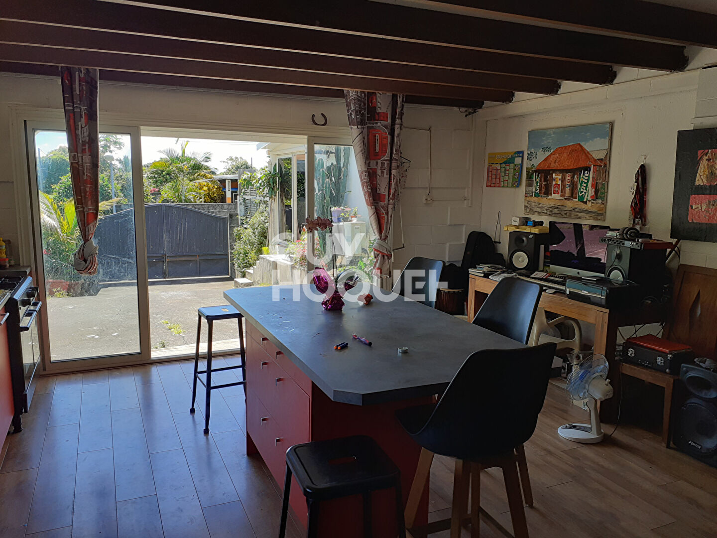 MAISON ST BENOIT - 6 pièce(s) - 120 m2