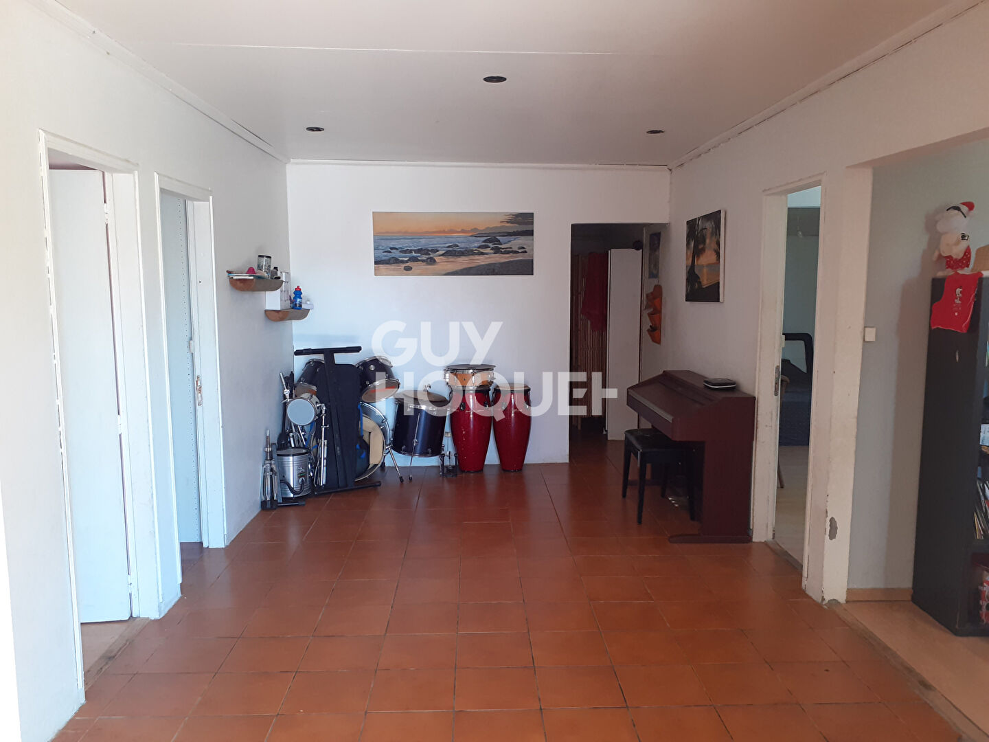 MAISON ST BENOIT - 6 pièce(s) - 120 m2