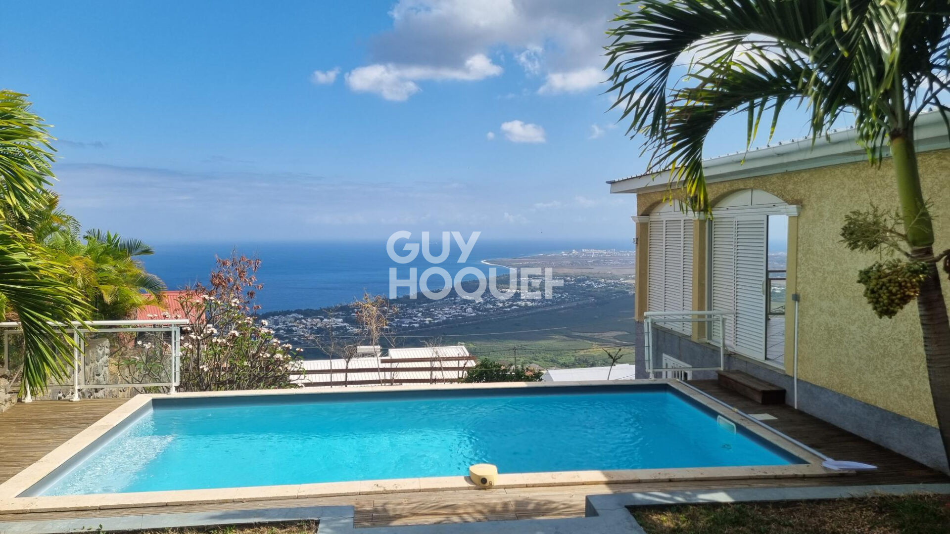 VILLA VUE MER ST PAUL - 5 pièce(s) - 180 m2