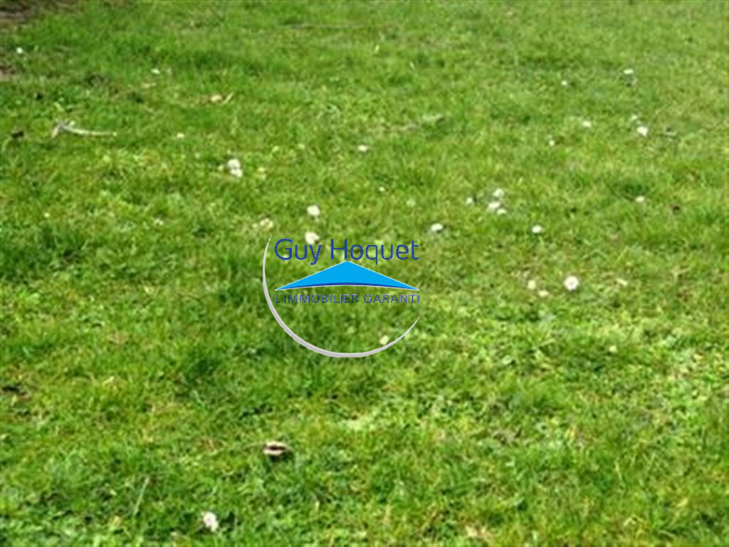 Vend terrain à bâtir  non viabilisé de 2176 m².