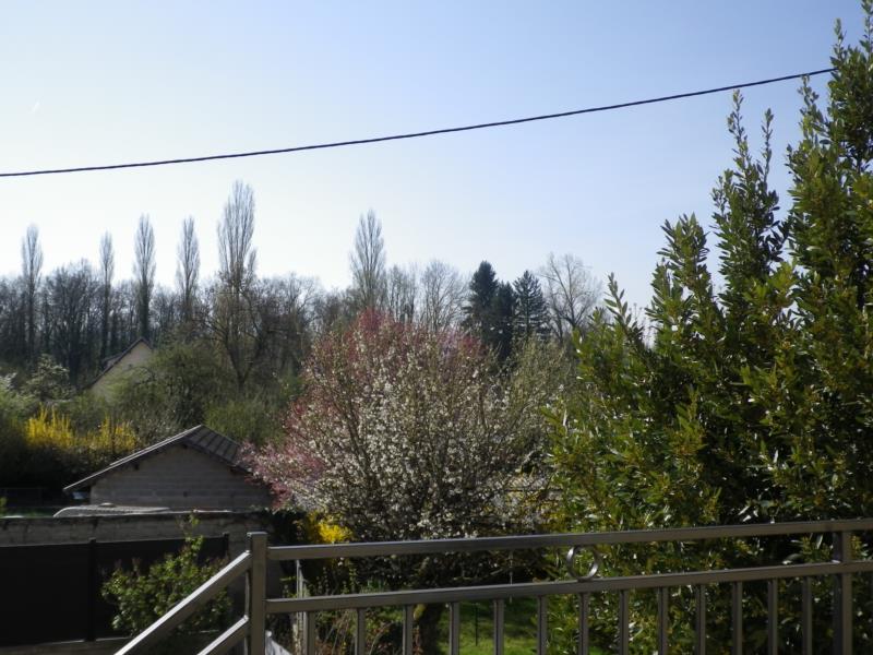 Aoste, proche de l'A43, commodités et commerces à  pied,