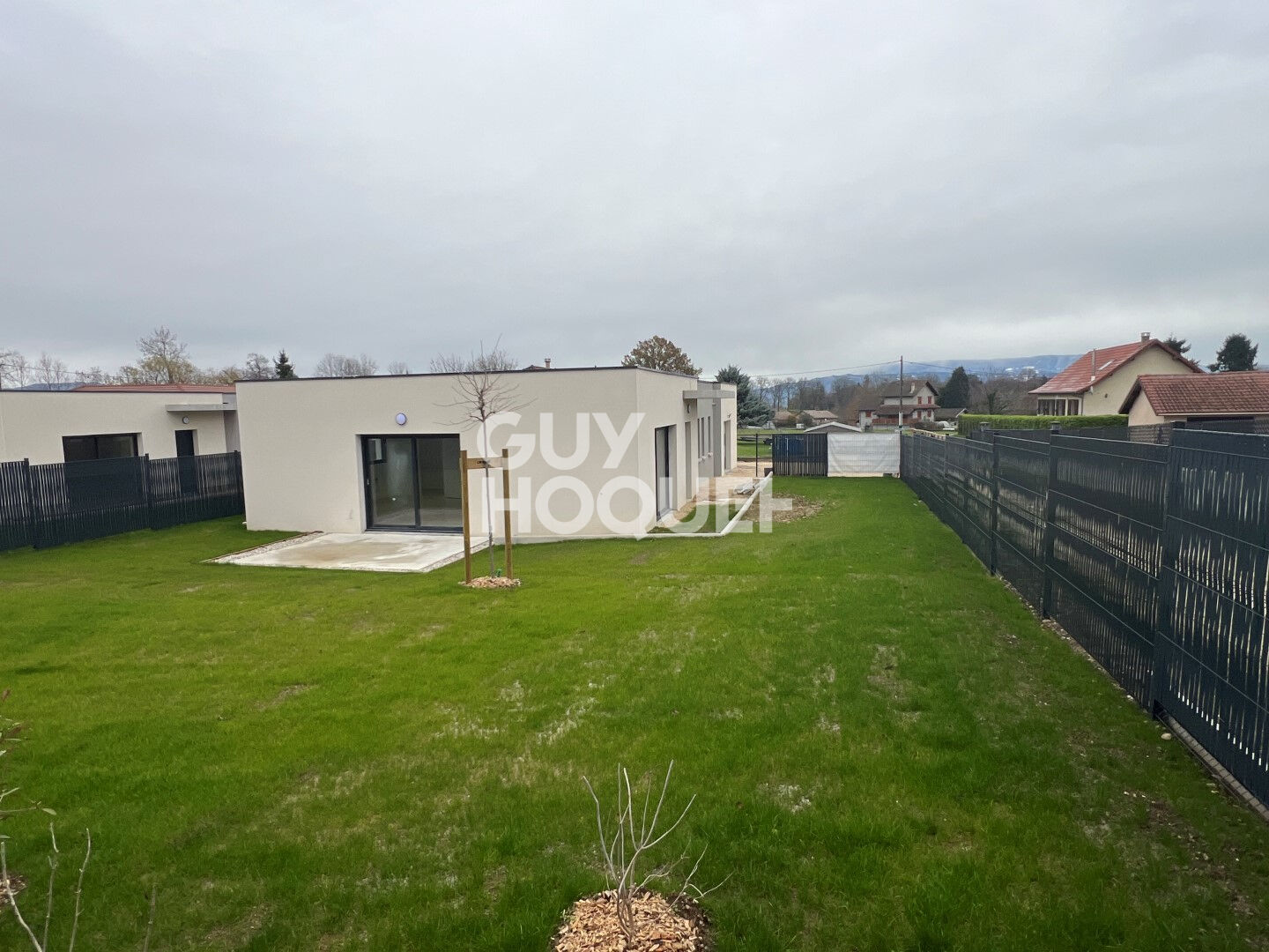 A VENDRE : maison F4 (118 m²) à FAVERGES DE LA TOUR sur 532 m² de terrain env.