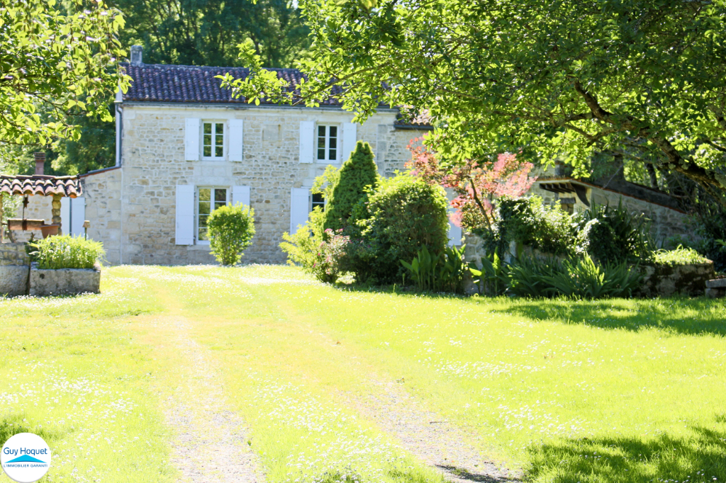 Maison Grandjean 6 pièce(s) 220 m2