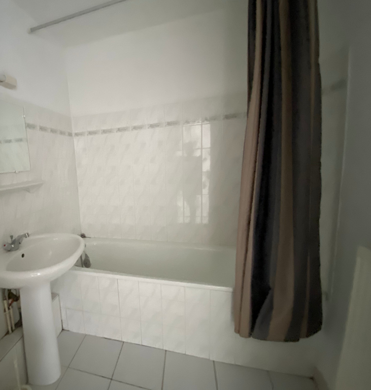 Location d'un studio à LATTES