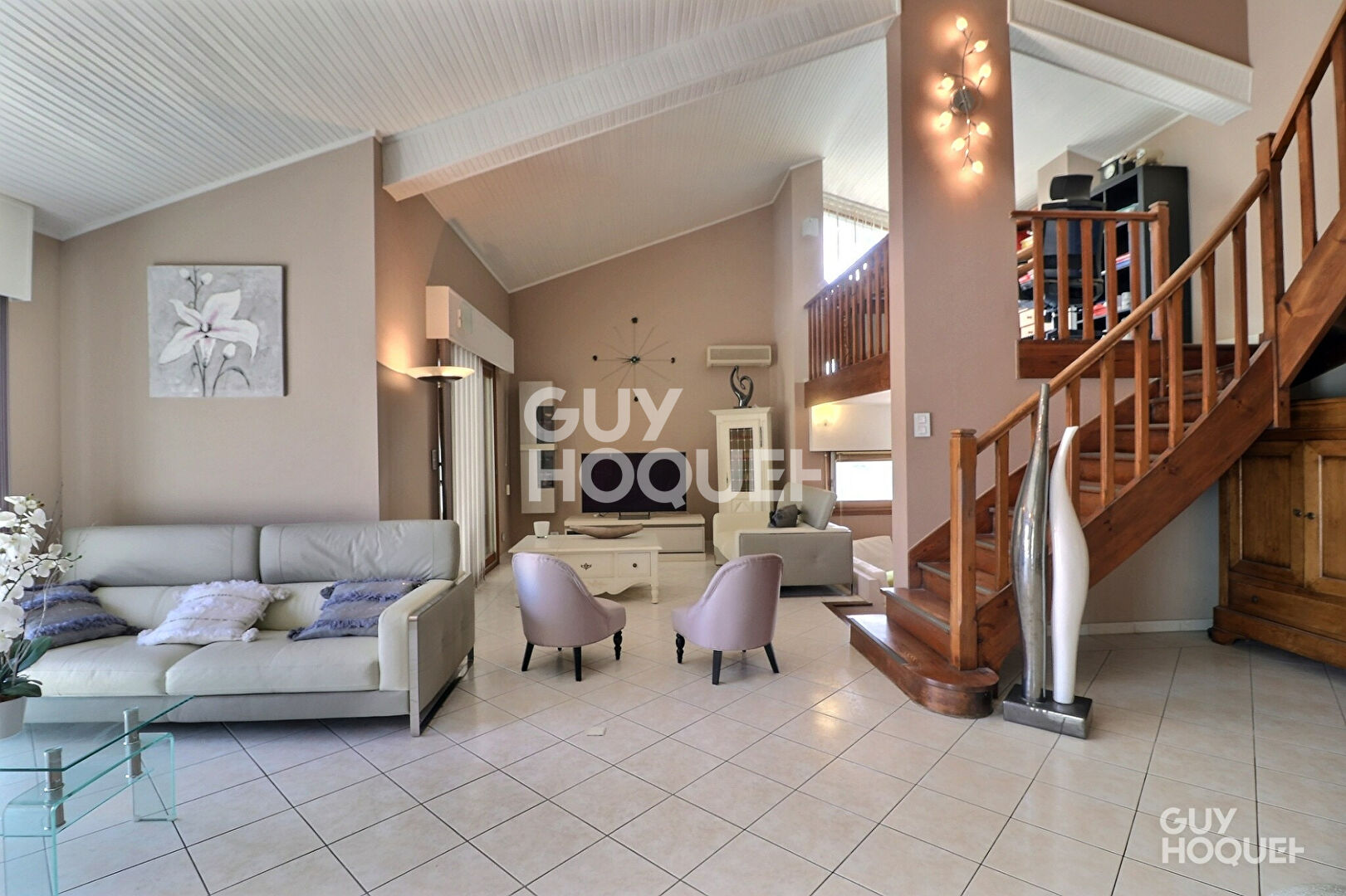 Maison quartier des Filiès - 154 m² + dépendances + abri voitures