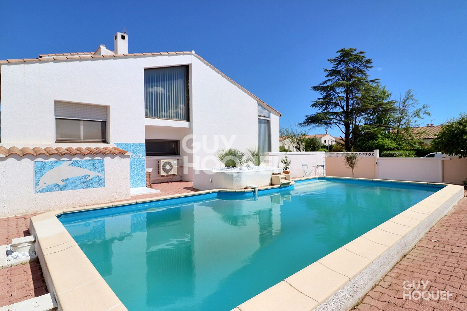 Maison quartier des Filiès - 154 m² + dépendances + abri voitures