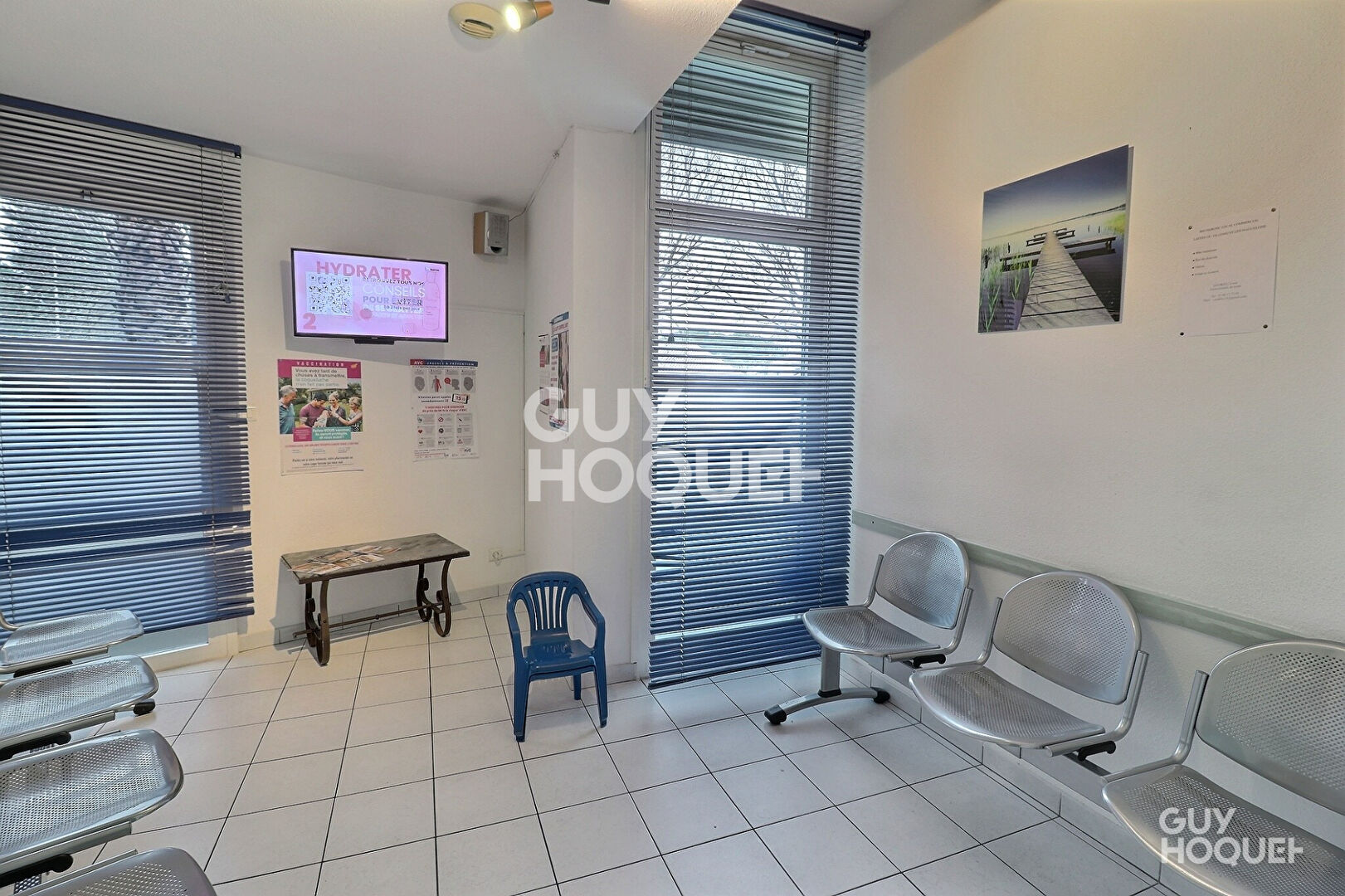 LATTES : Local à usage professionnel  (182 m²) à vendre