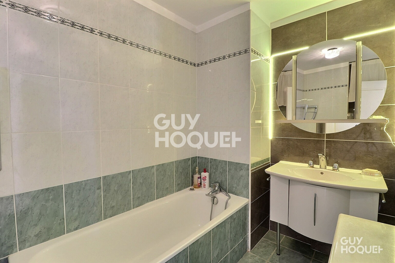 Appartement  T3 - 100.12 m2 + Garage + parking