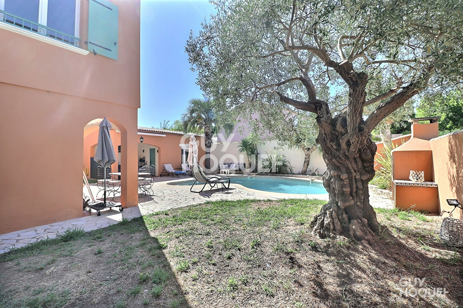 À VENDRE BIEN RARE À LATTES - ÉLÉGANTE VILLA FAMILIALE DE STYLE MÉDITERRANÉEN