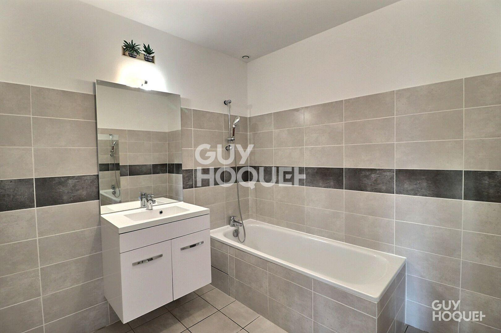 Maison à vendre à Saint Martin de Londres - Réf. 1573