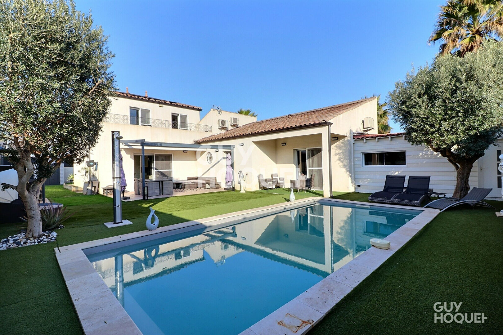 Fabrègues  Villa contemporaine 134 m² 4 chambres Piscine Garage