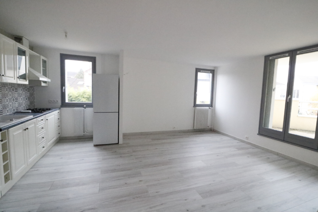 Appartement 2 pièces d'une surface habitable de 54 m² (L.C) à vendre au CHESNAY (78150).