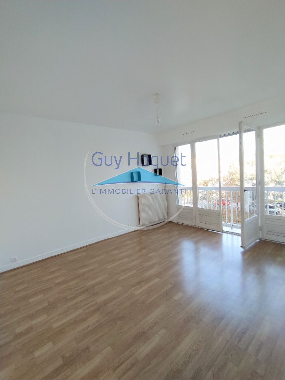 STUDIO LE CHESNAY 28M²