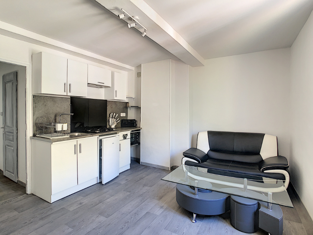 Appartement Le Luc 2 pièce(s) 35.4 m2