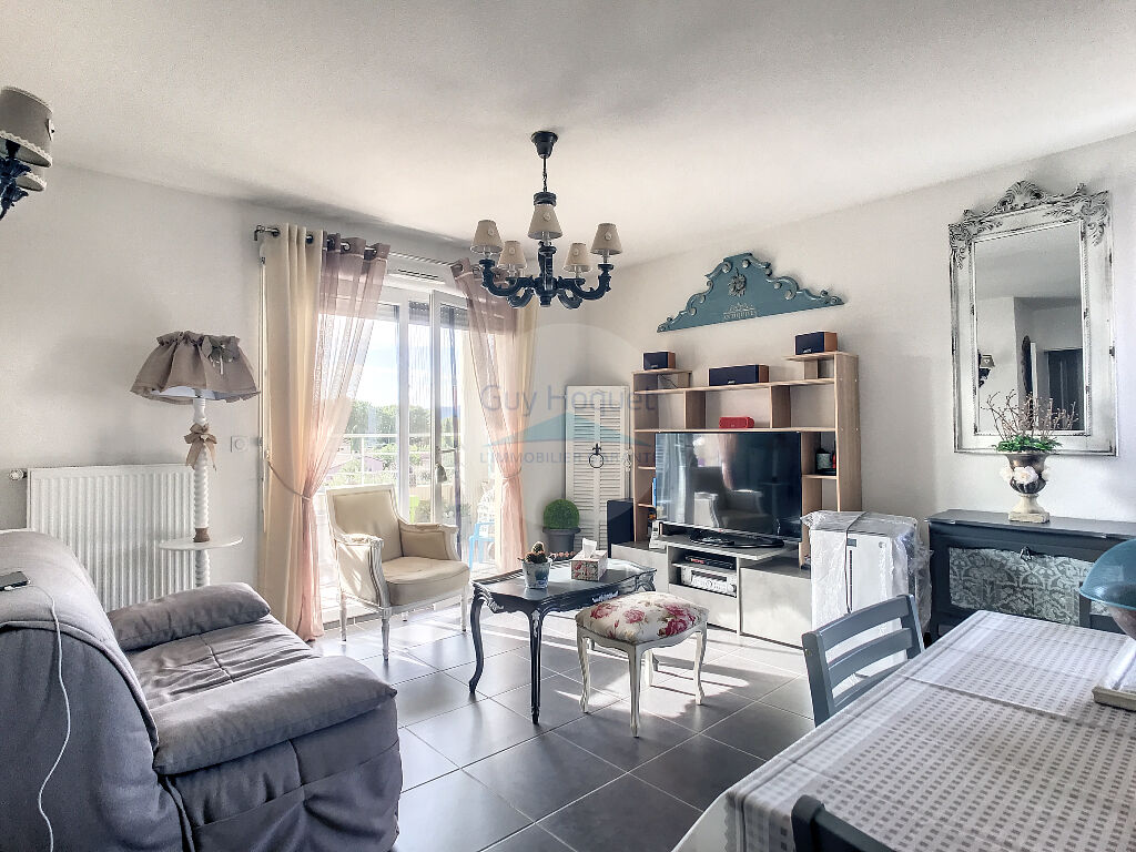 Appartement Le Luc 3 pièce(s) 60 m2