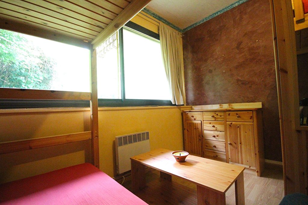 LE COUDRAY MONTCEAUX