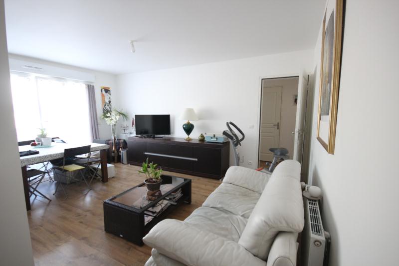  Appartement avec jardin privatif au Coudray 