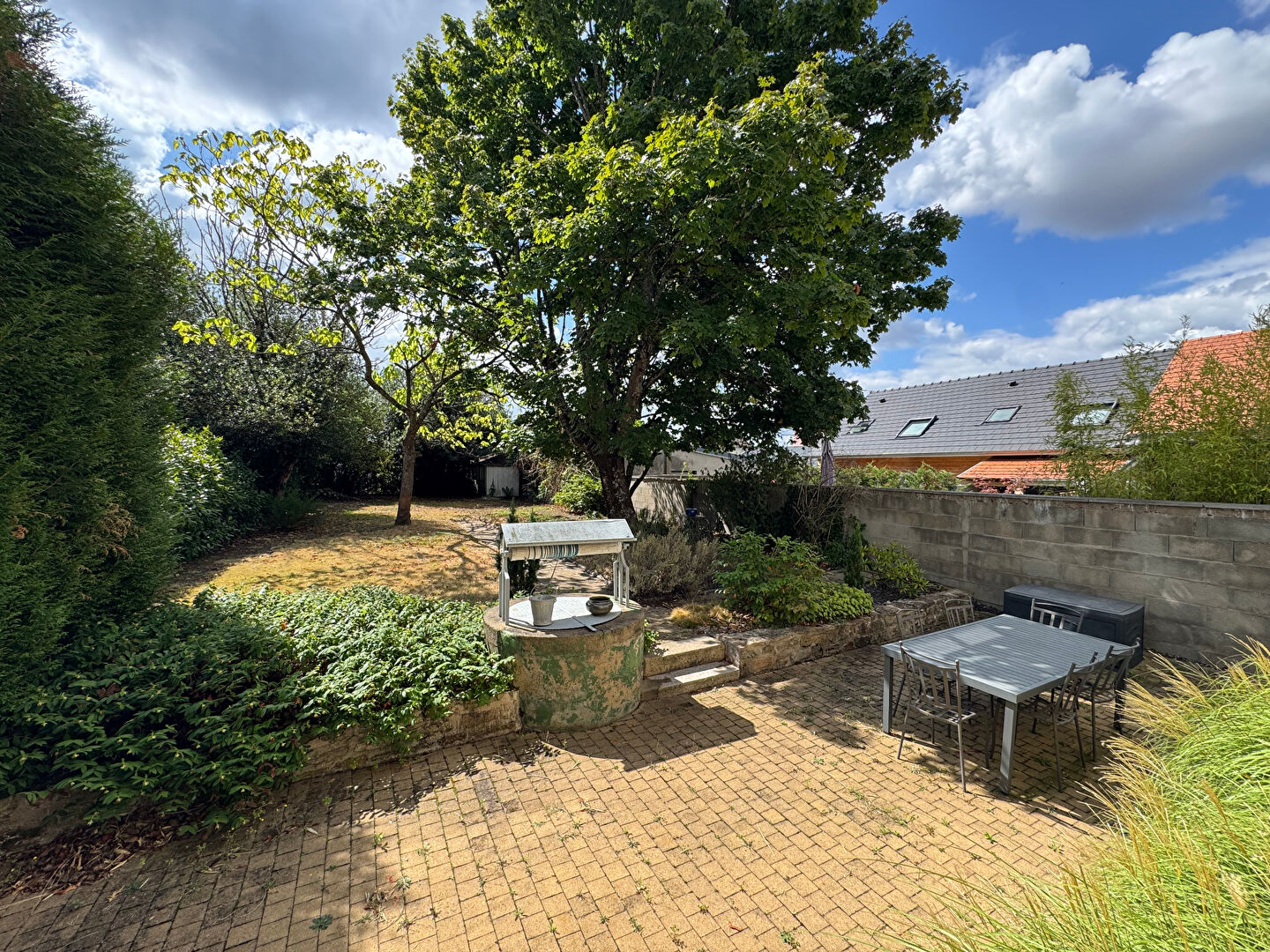 Maison à vendre - 6 pièces - LE CREUSOT