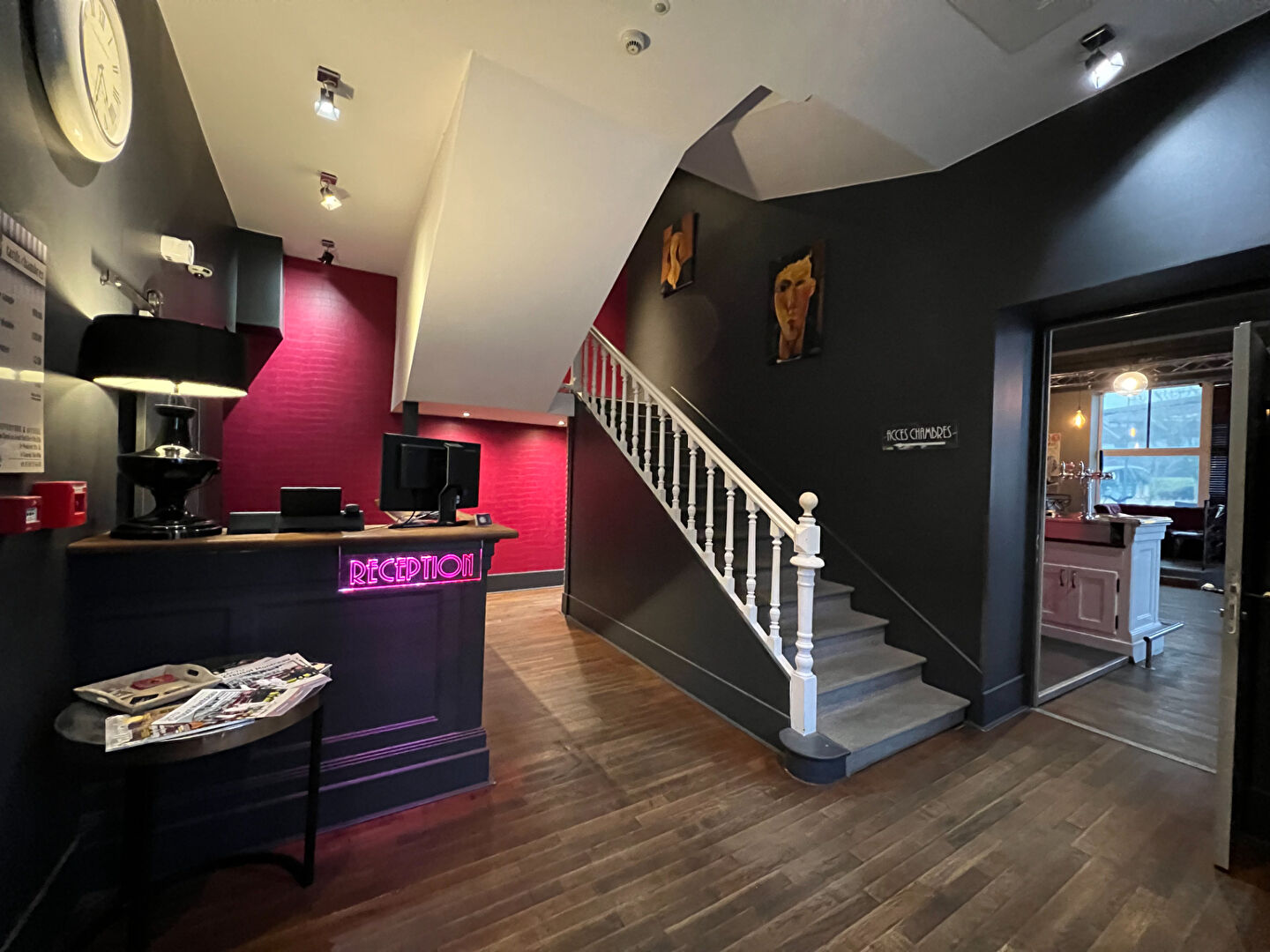 HOTEL A 1 h20 de PARIS GARE DE LYON  !!