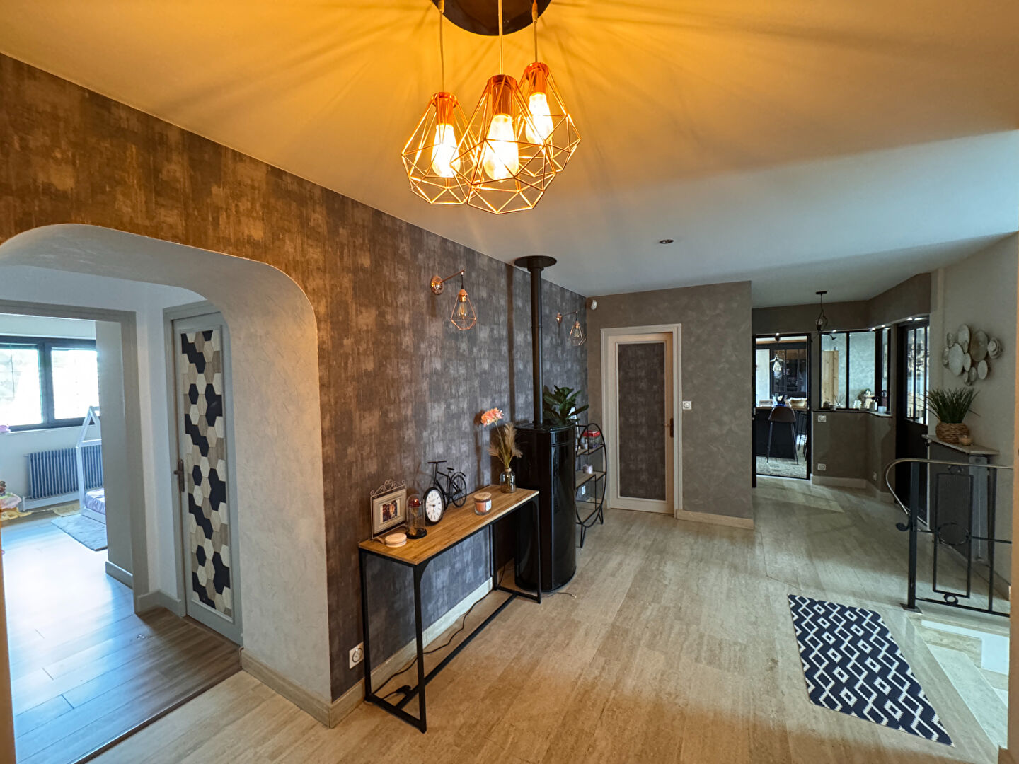 Maison 6 pièces à vendre à Blanzy avec piscine et sous-sol