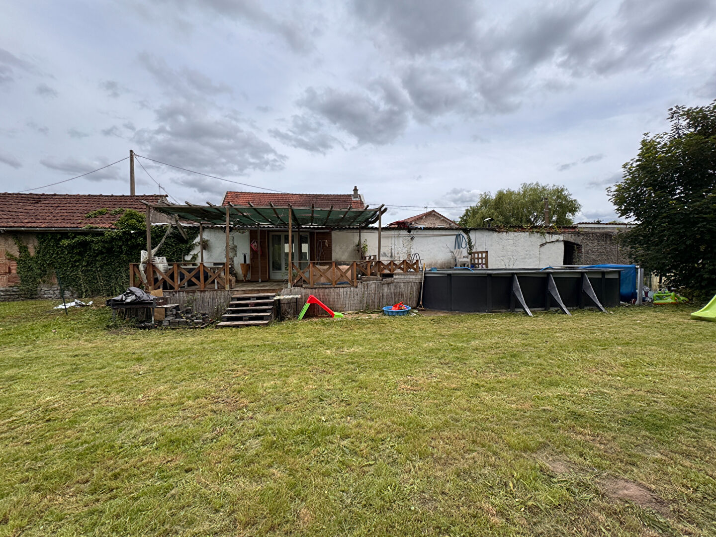 Maison 6 pièces à vendre à Blanzy avec piscine et sous-sol