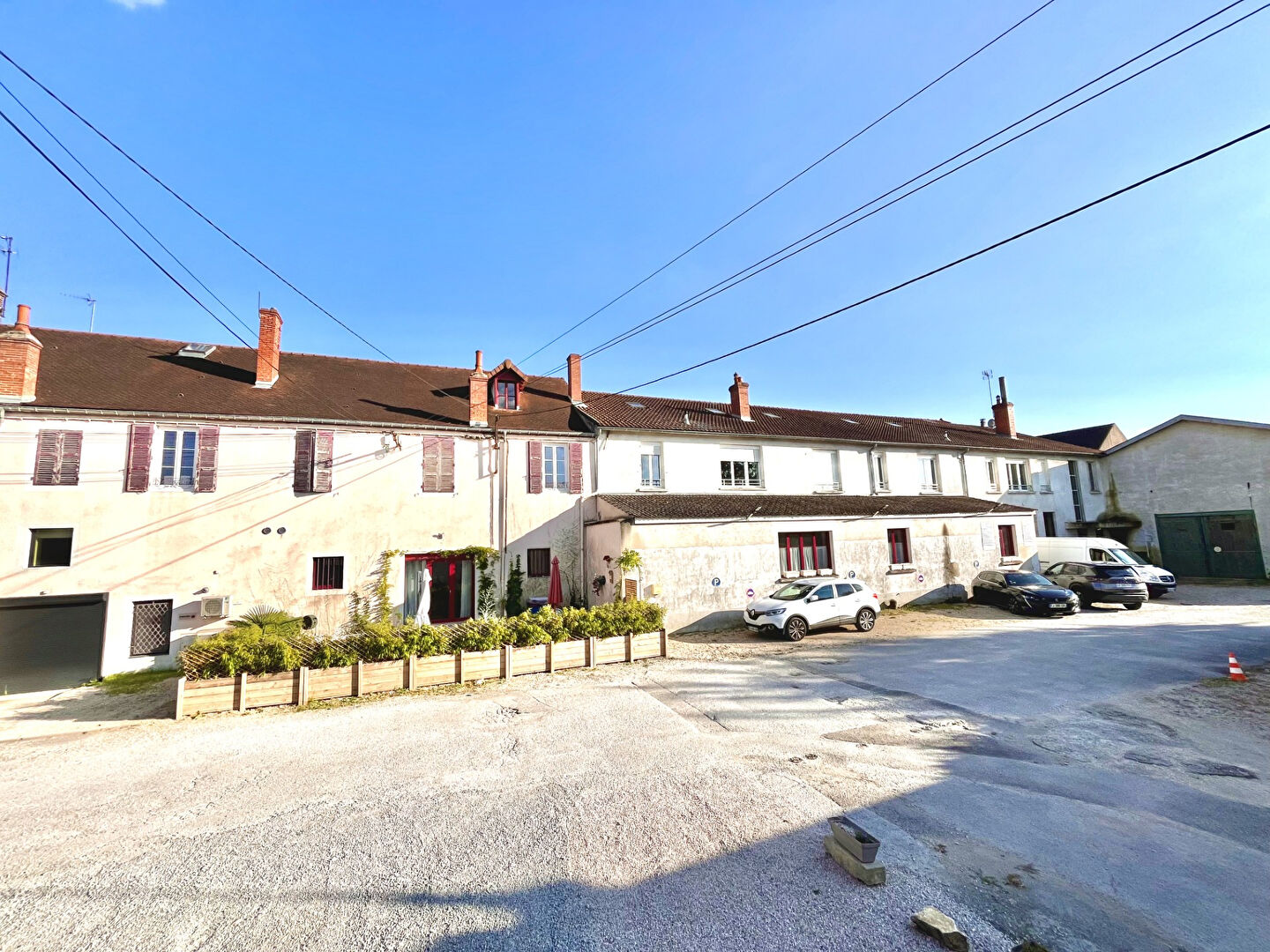 Ensemble Immobilier 1000 M²