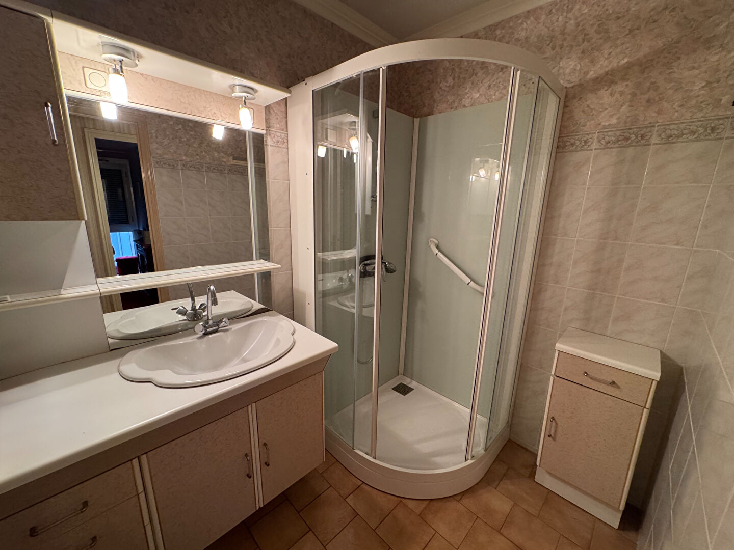 À vendre : Appartement spacieux de 4 pièces au Creusot