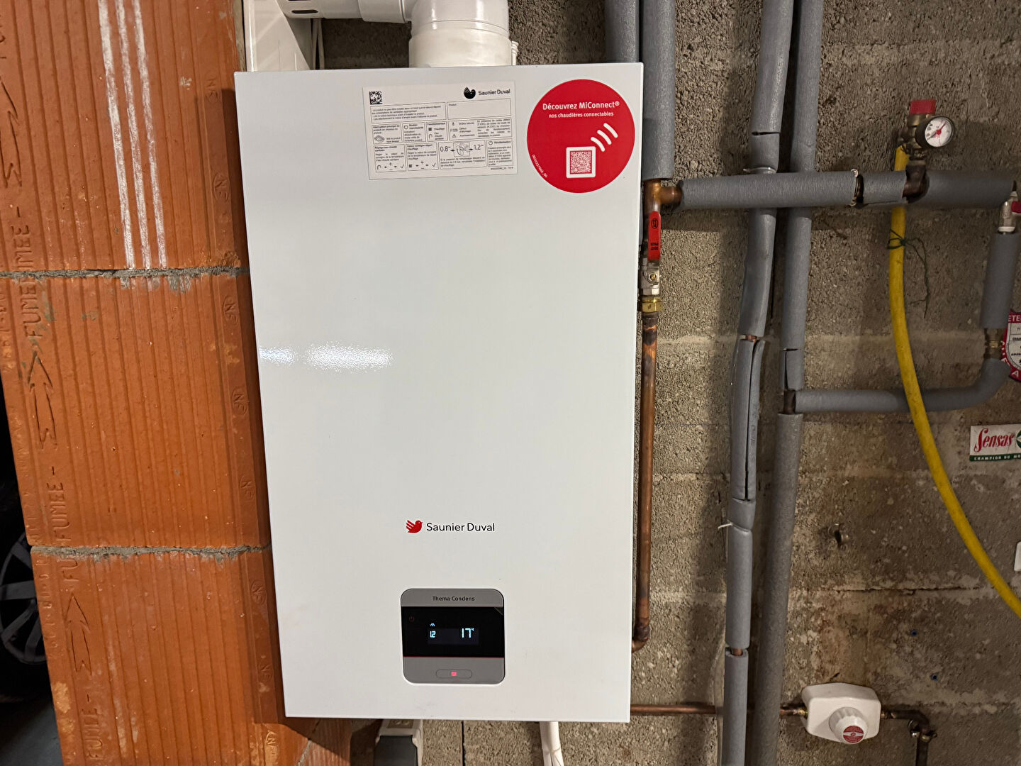 Maison d'architecte à vendre à Saint Pierre de Varennes - Référence 1576