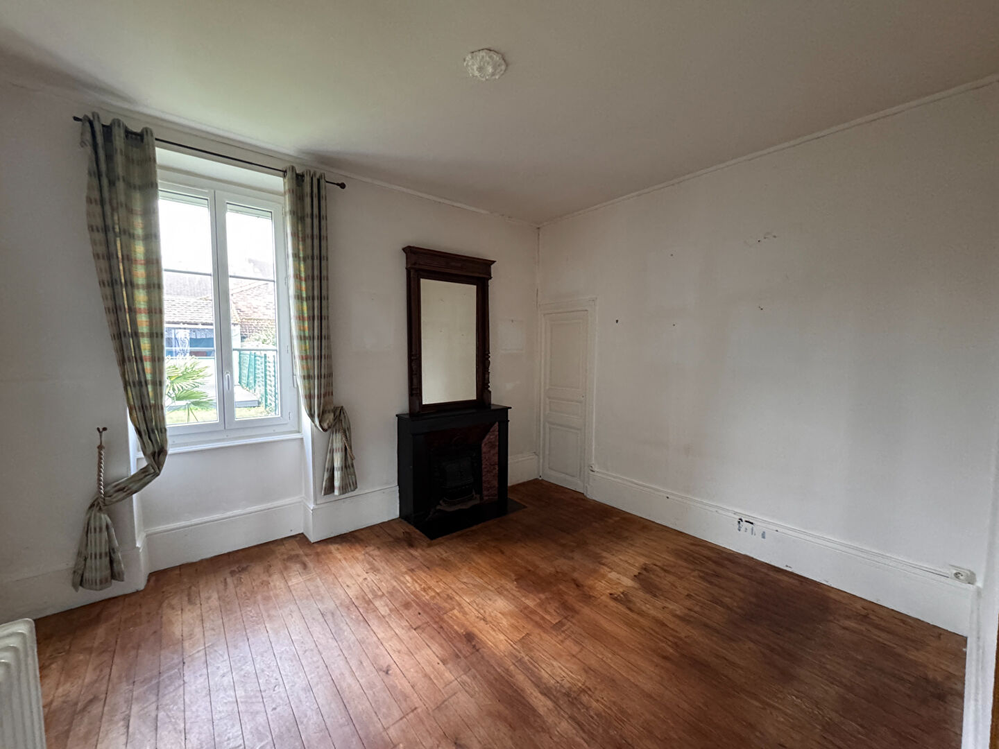 À vendre : Appartement spacieux de 5 pièces au Creusot