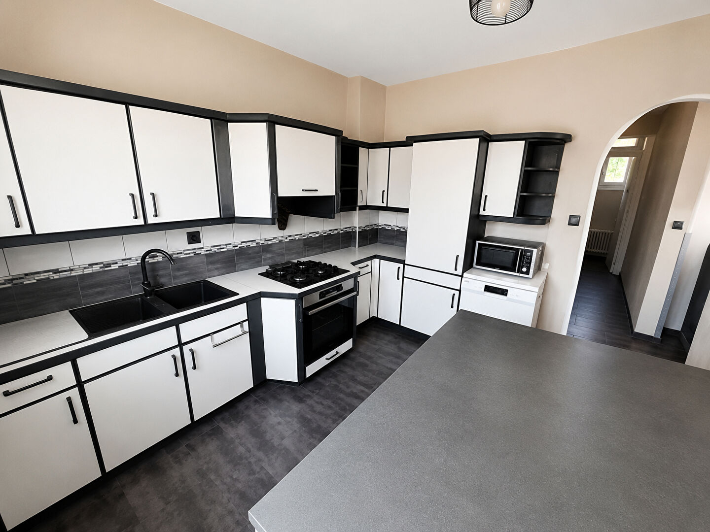 Maison 6 pièces à vendre au Breuil - Calme et Confort
