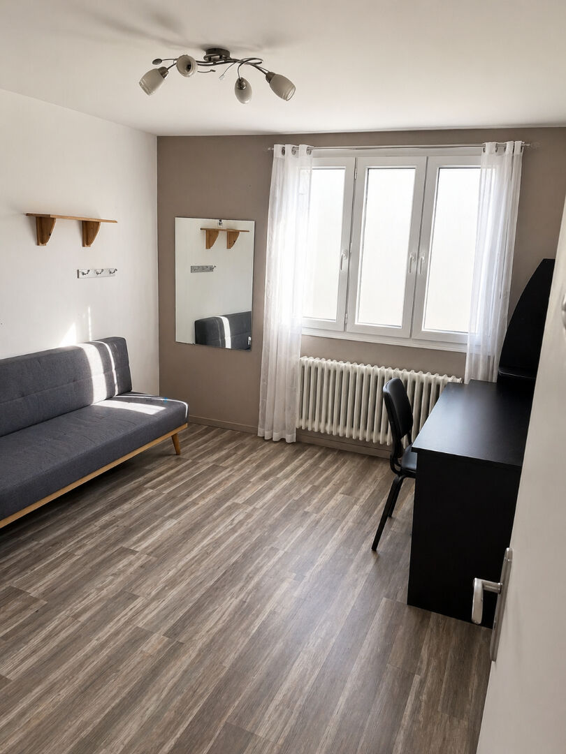 Maison 6 pièces à vendre au Breuil - Calme et Confort
