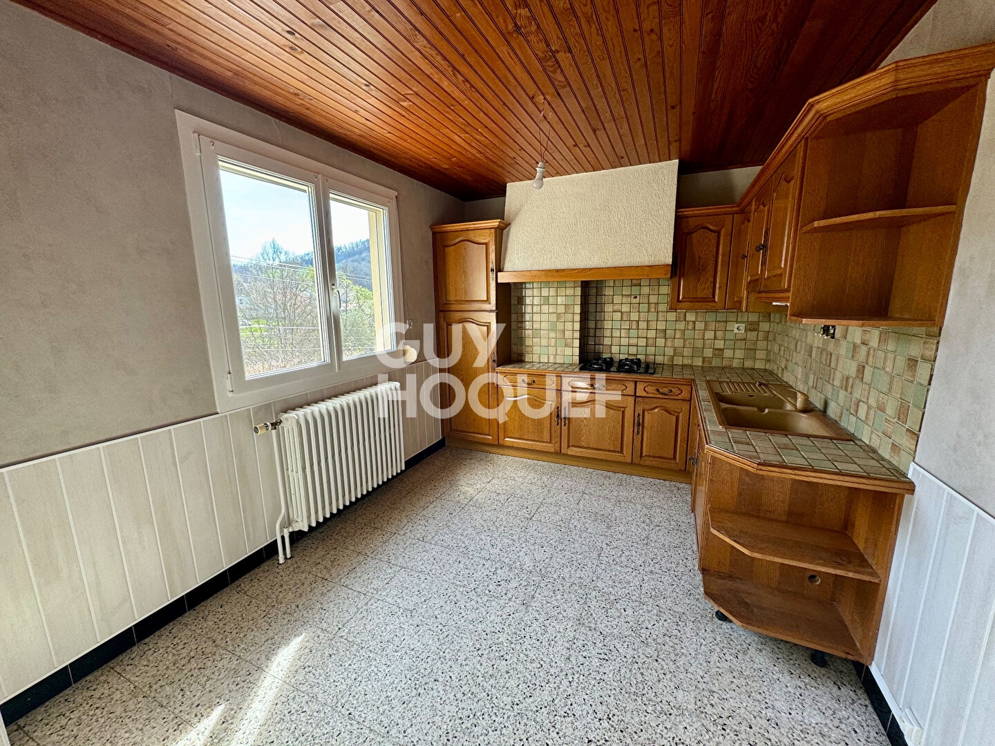 SAINT SERNIN DU BOIS : Maison 4 pièces (91m²) à vendre