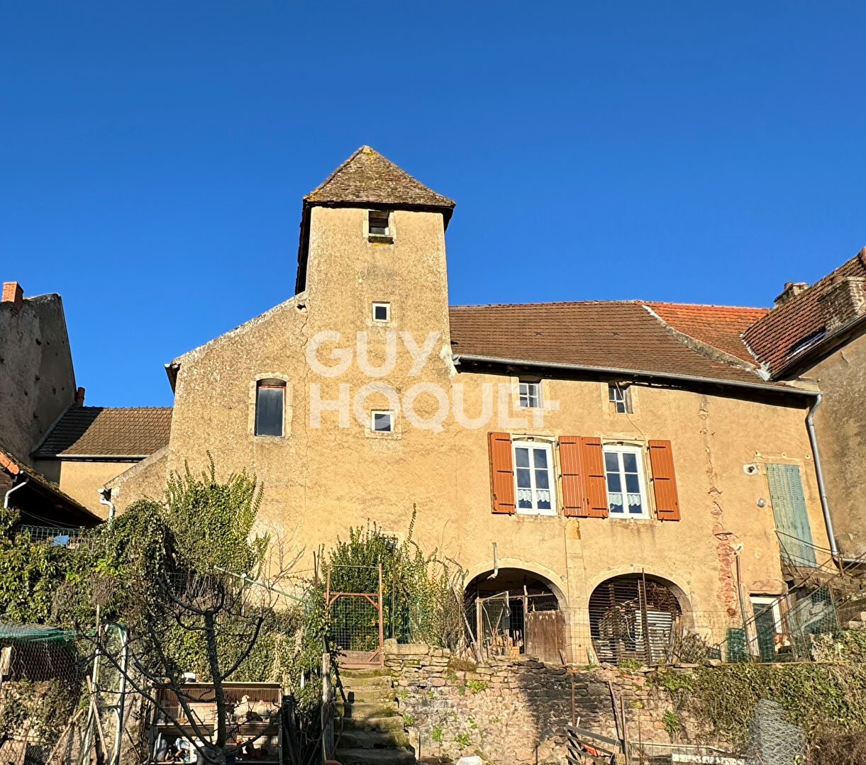 Maison de 6 pièces (169 m²) à vendre à MONTCENIS