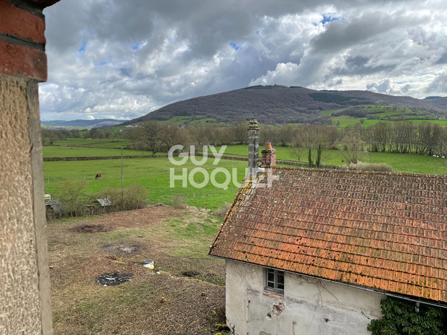 Belle maison familiale/ gîte (300 m²) à MESVRES