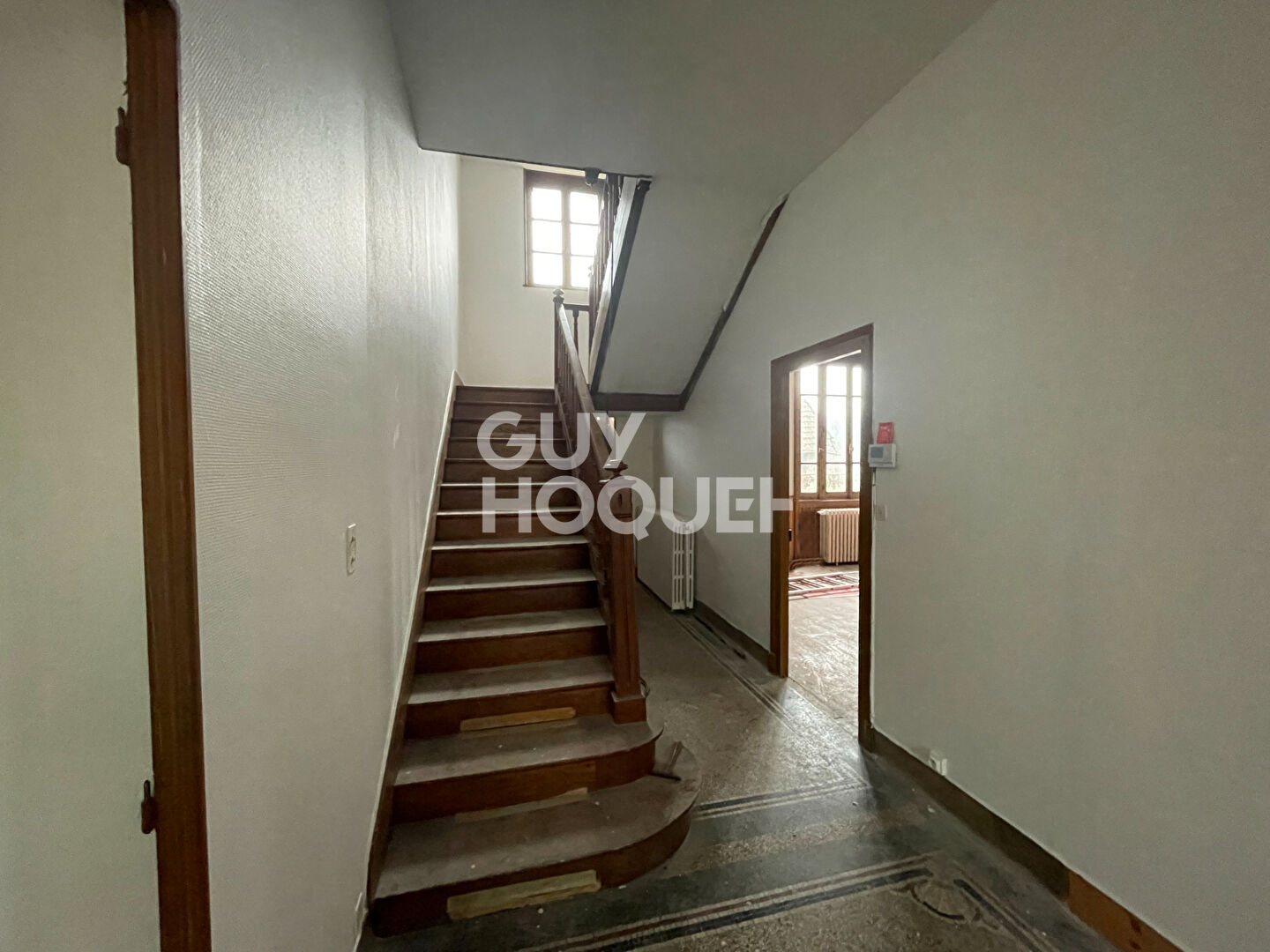 Belle maison familiale/ gîte (300 m²) à MESVRES