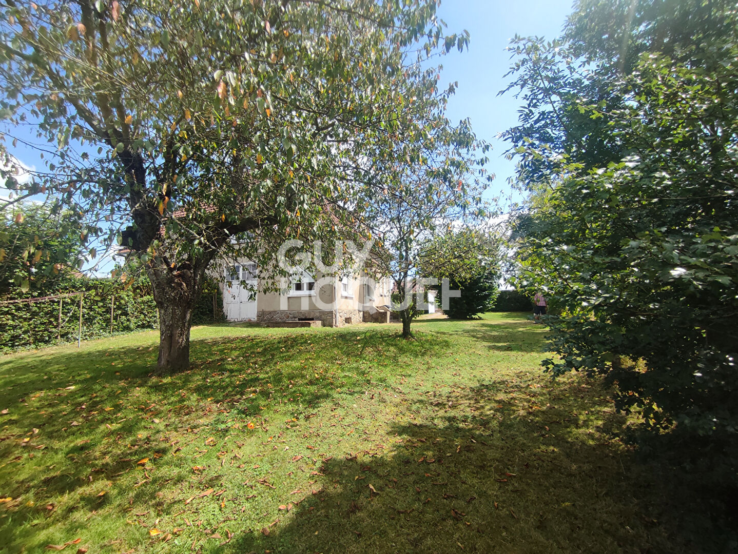 VENTE d'une maison de 4 pièces (82 m²) à SAINT FORGEOT