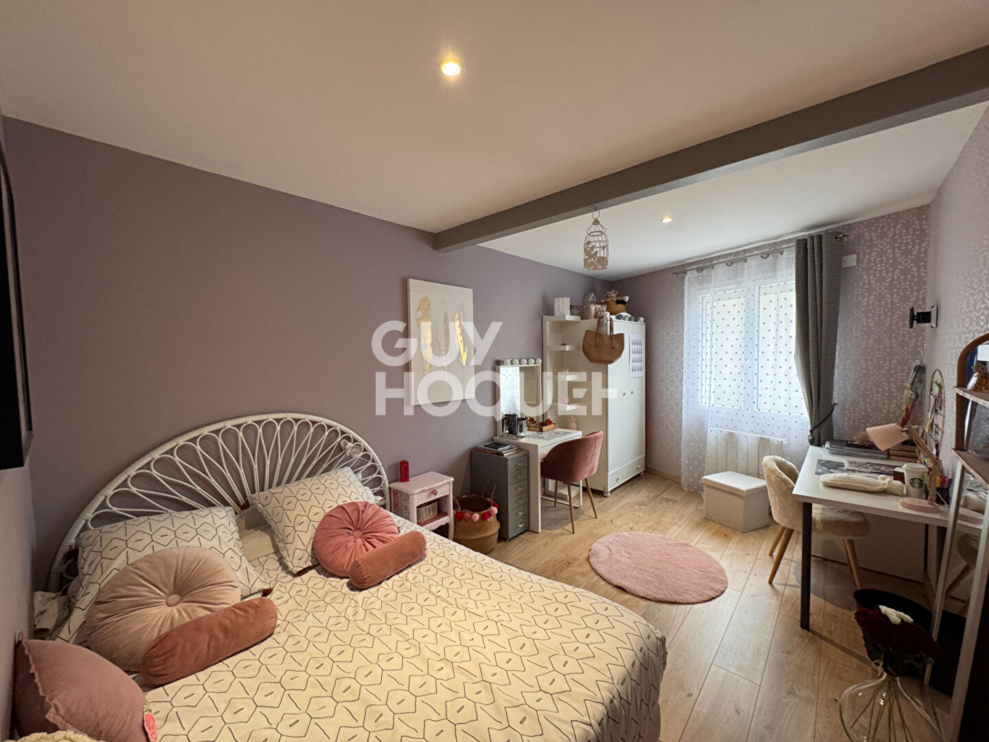 Maison à vendre - 6 pièces, 4 chambres au Creusot