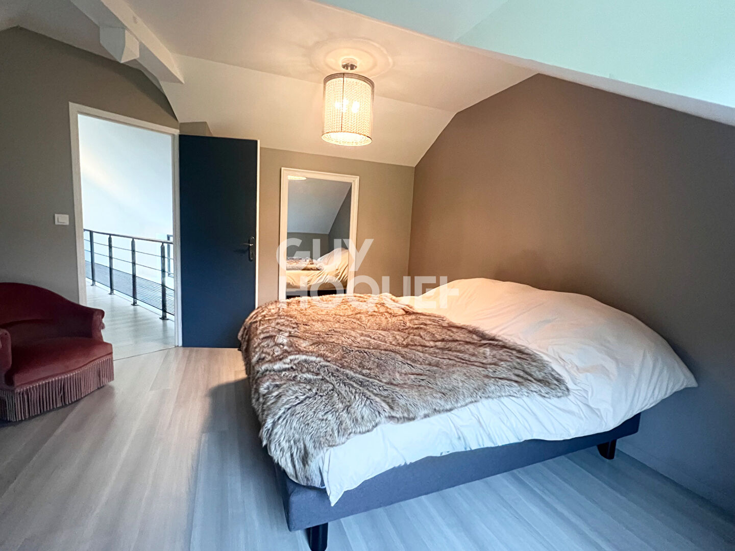 MAISON D'ARCHITECTE 133 m2 - DE CARACTÈRE - LA TAGNIÈRE