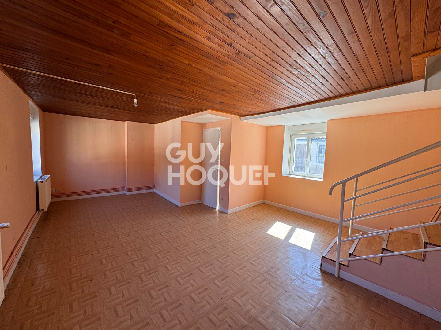 VENTE : maison de 6 pièces (101 m²) au CREUSOT